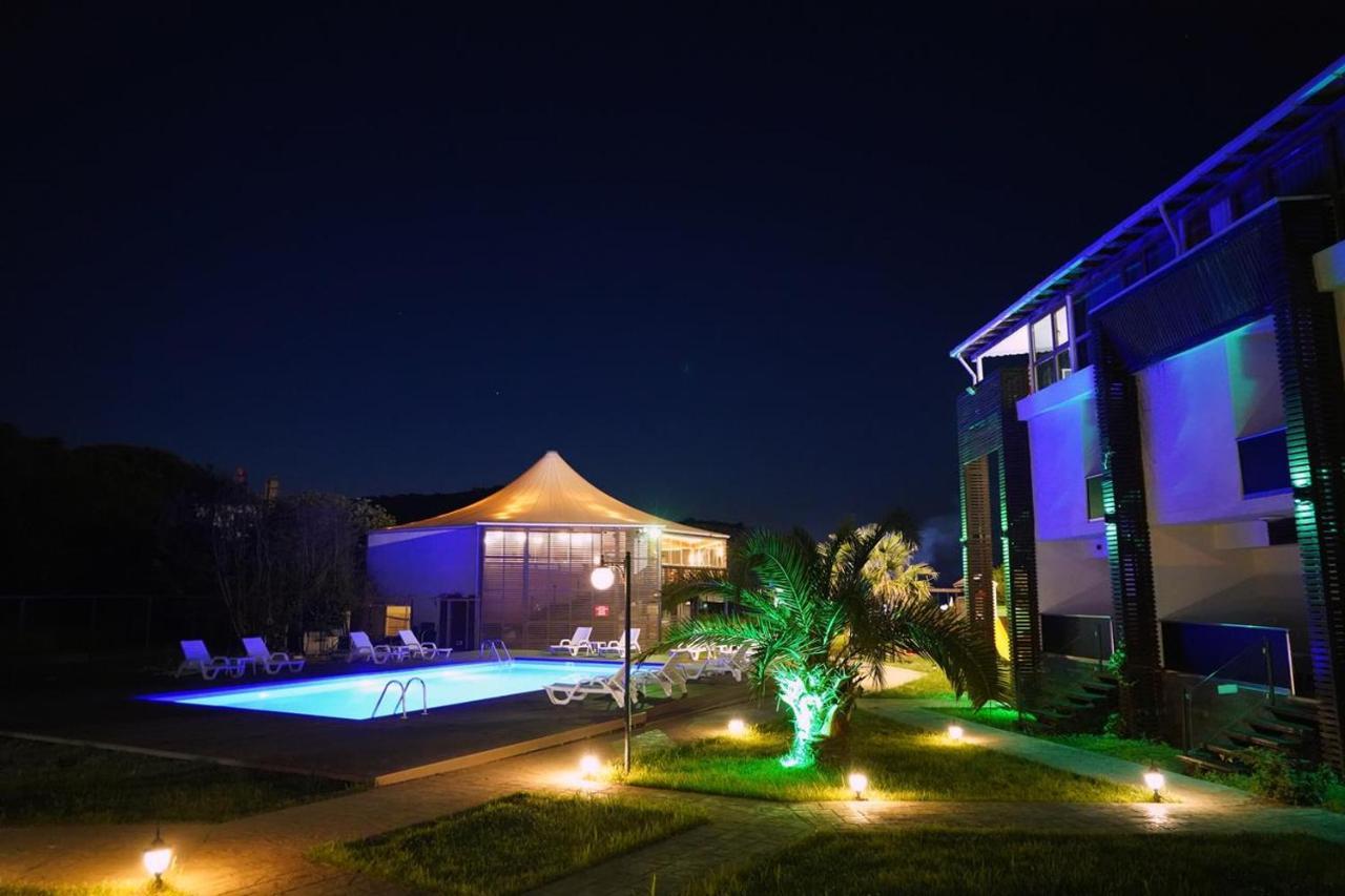 Mad Sea Beach Hotel Karacakoy Exterior photo